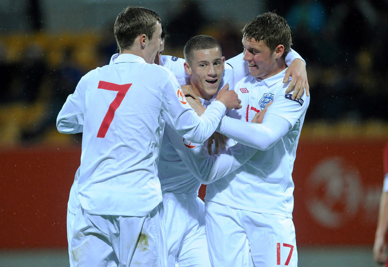 Ross Barkley (centre) is congratulated by Will Keane (left) and Connor Wickham after his 20th-minute equaliser against Czech Republic.